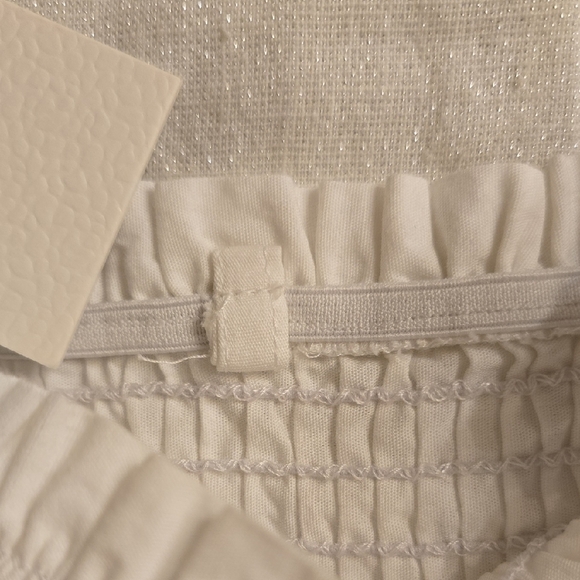 Elegant White Lace Peplum Blouse - Picture 7 of 13